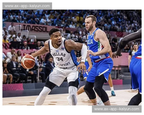 欧篮联战报：荣耀与瞬间